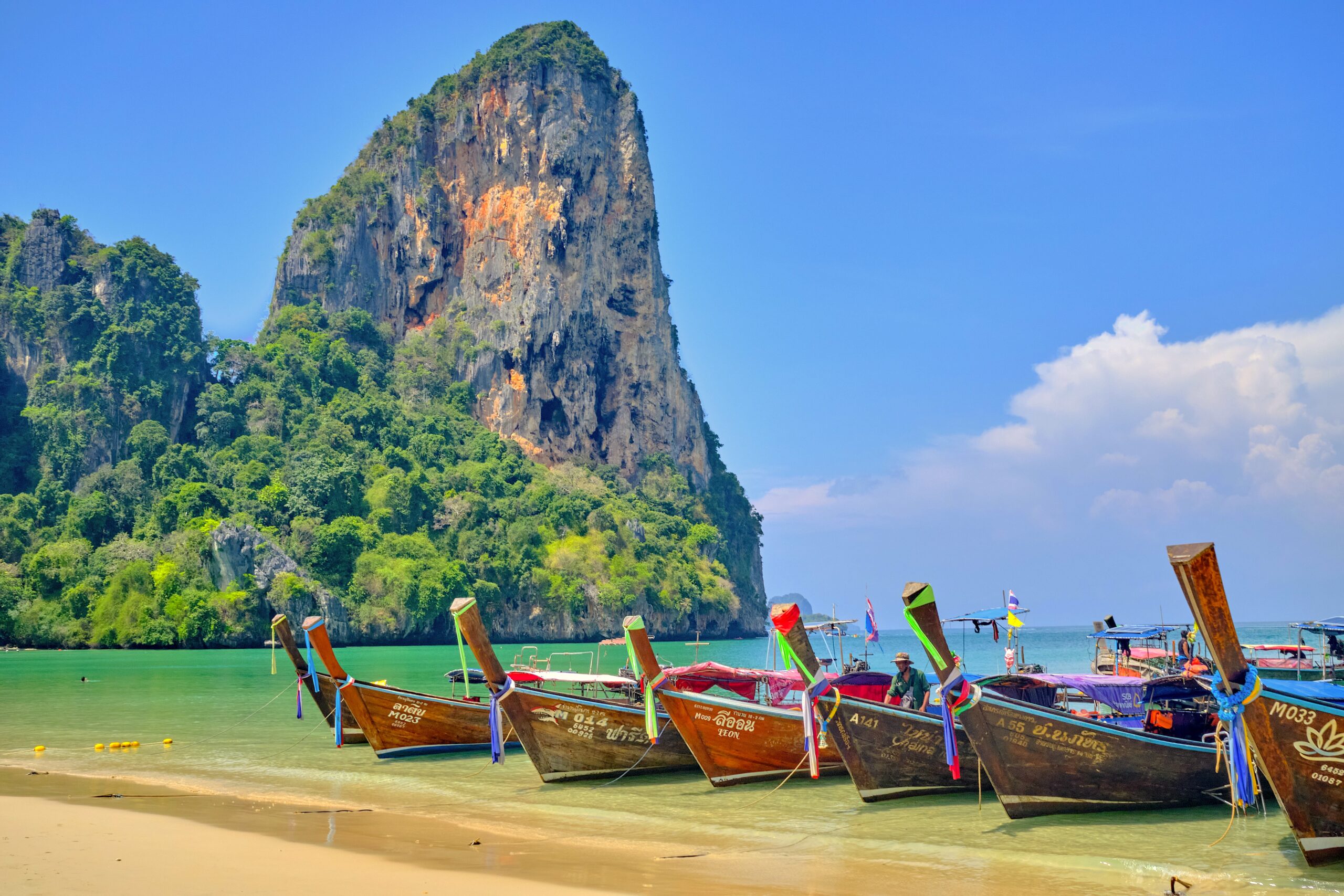 ריילי ביץ' (Railay Beach)
